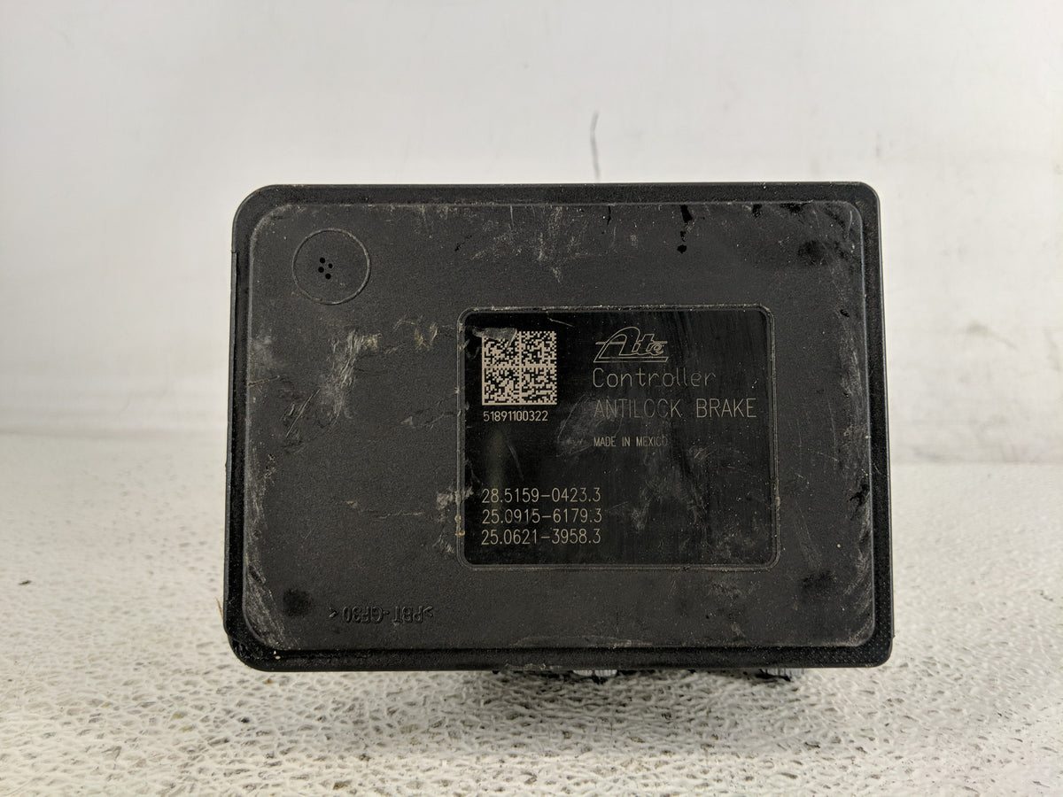 2017-2018 Jeep Compass Anti-Lock Brake ABS Pump Module Actuator OEM P/N:P68485883AA Fits Fits 2017 2018 OEM Used Auto Parts