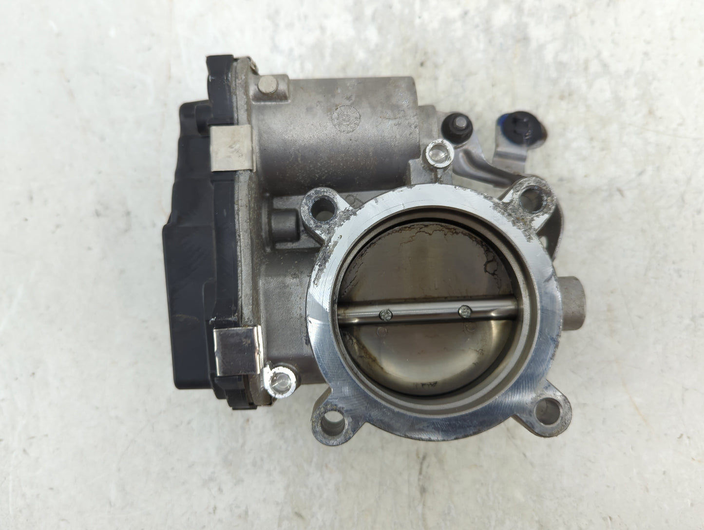 2017-2022 Jeep Compass Throttle Body P/N:04891970AC Fits Fits 2014 2015 2016 2017 2018 2019 2020 2021 2022 OEM Used Auto Par
