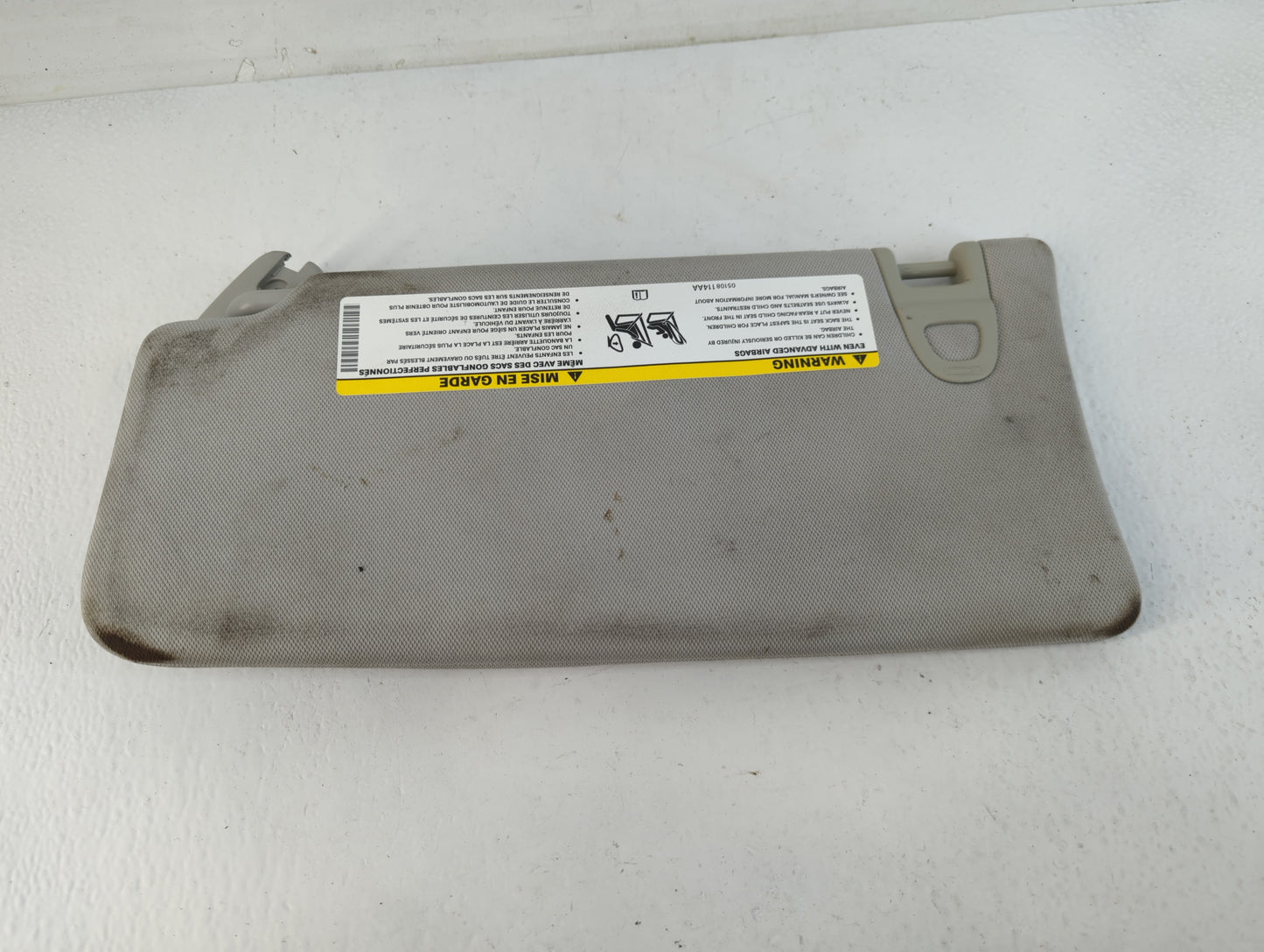 2020 Jeep Compass Sun Visor Shade Replacement Passenger Right Mirror Fits OEM Used Auto Parts - Oemusedautoparts1.com