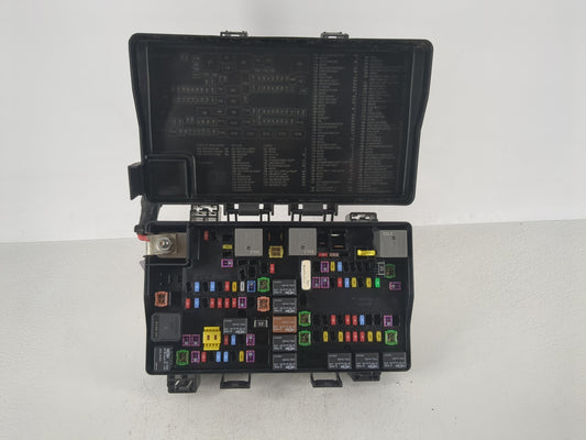 2020 Jeep Grand Cherokee Fusebox Fuse Box Panel Relay Module P/N:P68425203AB Fits OEM Used Auto Parts