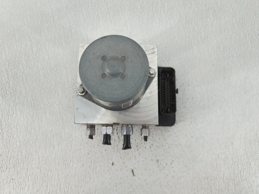 2019-2020 Jeep Grand Cherokee ABS Pump Control Module Replacement P/N:68408605AB Fits Fits 2019 2020 OEM Used Auto Parts