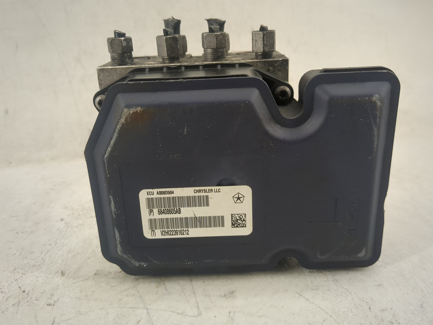 2019-2020 Jeep Grand Cherokee ABS Pump Control Module Replacement P/N:68408605AB Fits Fits 2019 2020 OEM Used Auto Parts - O