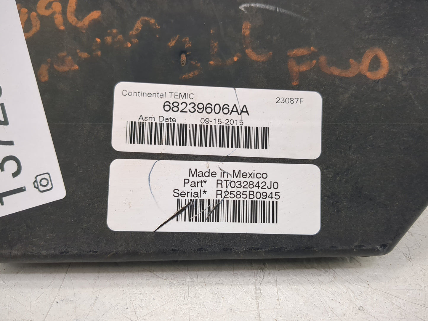 2020 Jeep Grand Cherokee Fusebox Fuse Box Panel Relay Module P/N:68239606AA Fits OEM Used Auto Parts - Oemusedautoparts1.com