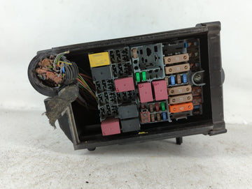 2015-2021 Jeep Renegade Fusebox Fuse Box Panel Relay Module P/N:52027004 Fits Fits 2015 2016 2017 2018 2019 2020 2021 OEM Used Auto Parts