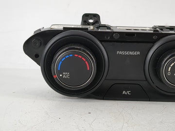 2019-2021 Kia Forte Climate Control Module Temperature AC/Heater Replacement P/N:97250-M6130WK Fits Fits 2019 2020 2021 OEM Used Auto Parts