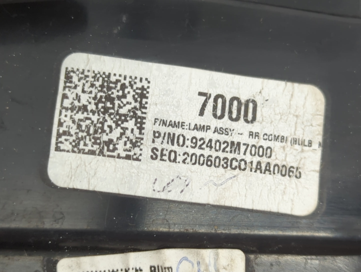 2019-2022 Kia Forte Tail Light Assembly Passenger Right OEM P/N:92402M7000 Fits Fits 2019 2020 2021 2022 OEM Used Auto Parts