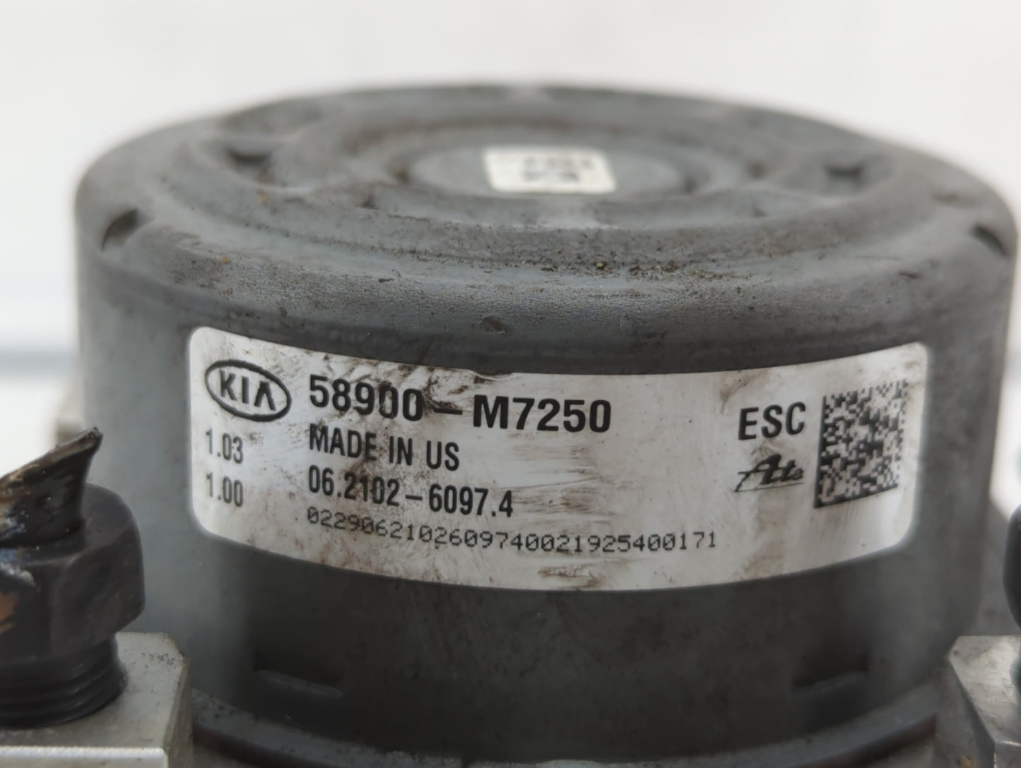 2020 Kia Forte ABS Pump Control Module Replacement P/N:58900-M7250 58900-M7260 Fits OEM Used Auto Parts - Oemusedautoparts1.