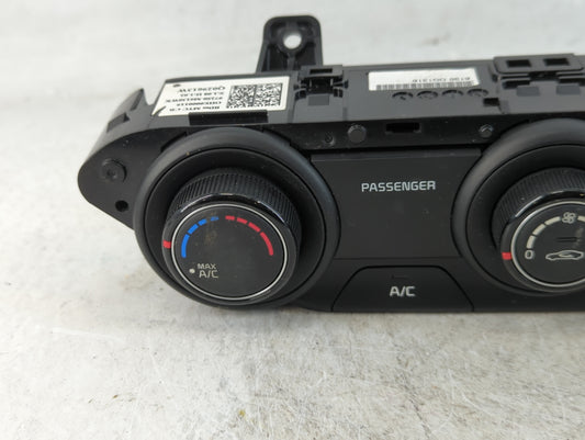 2019-2021 Kia Forte Climate Control Module Temperature AC/Heater Replacement P/N:97250-M1630WK Fits Fits 2019 2020 2021 OEM Used Auto Parts