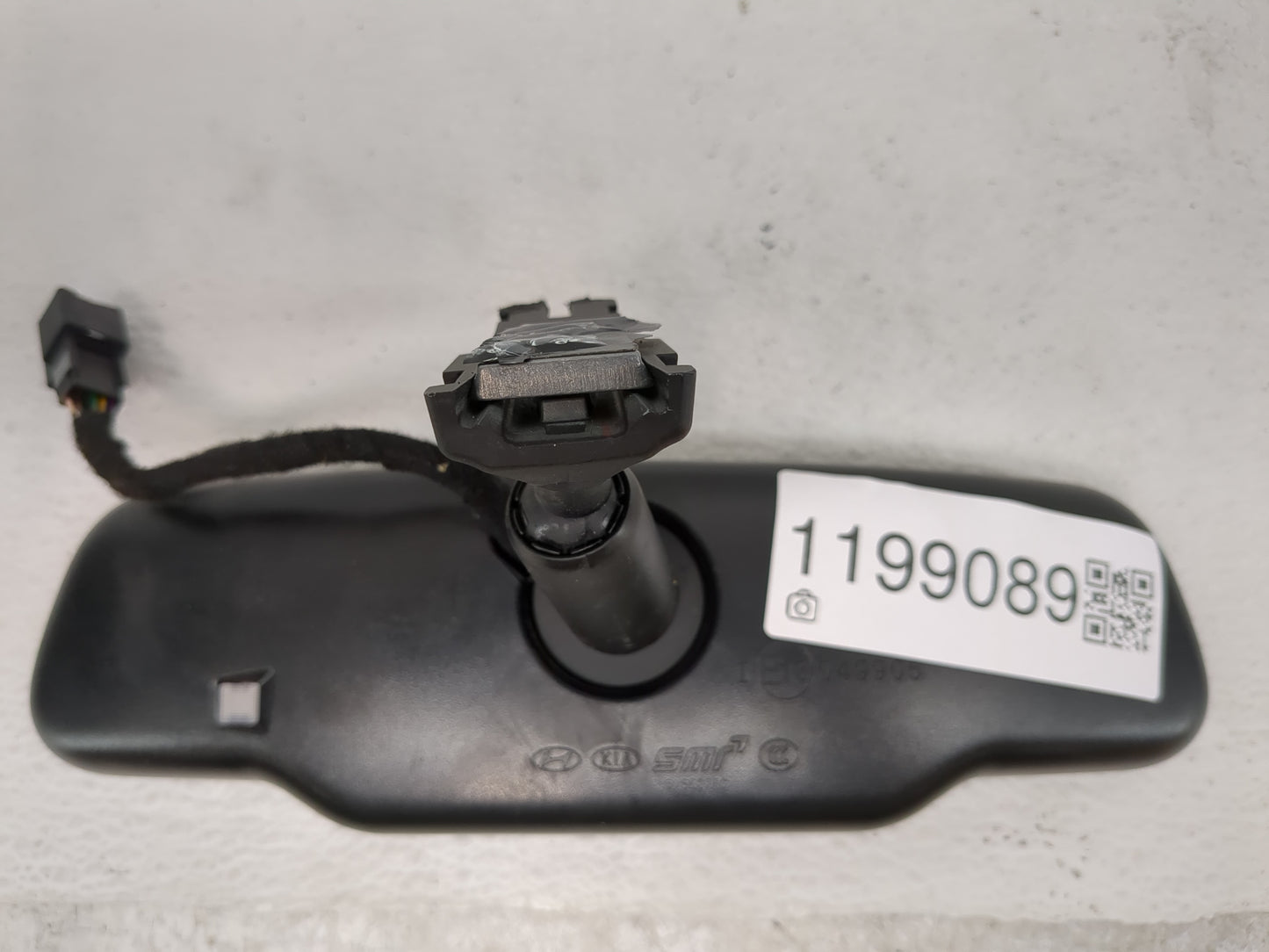 2017-2020 Kia Optima Interior Rear View Mirror Replacement OEM P/N:E13049905 Fits Fits 2017 2018 2019 2020 OEM Used Auto Par