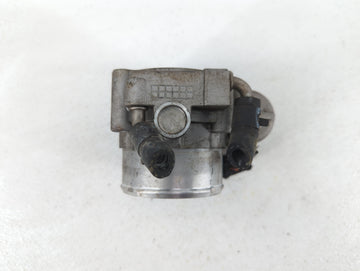 2016-2019 Kia Optima Throttle Body P/N:0 280 750 618 35100-2G600 Fits Fits 2015 2016 2017 2018 2019 OEM Used Auto Parts