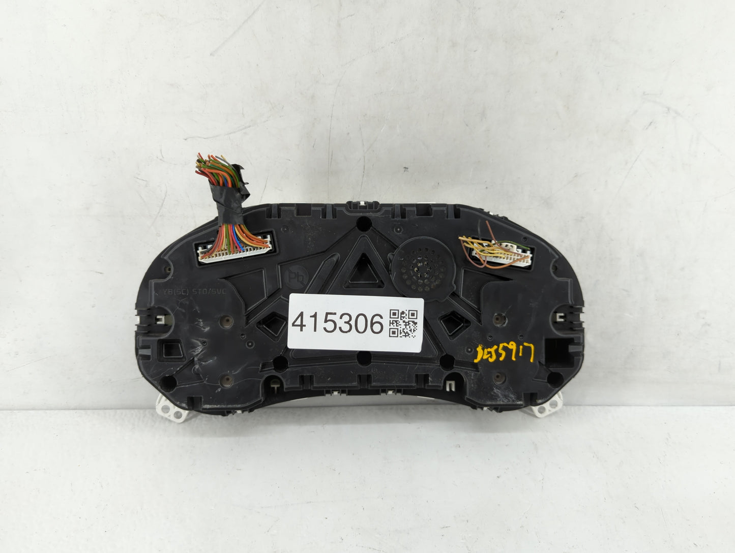 2019-2020 Kia Rio Instrument Cluster Speedometer Gauges P/N:94001-H9220 Fits Fits 2019 2020 OEM Used Auto Parts - Oemusedaut