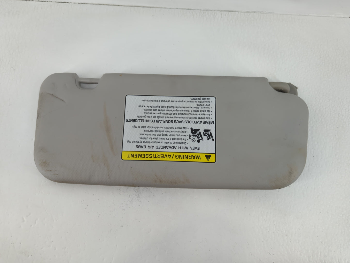 2018-2020 Kia Rio Sun Visor Shade Replacement Passenger Right Mirror Fits Fits 2018 2019 2020 2021 2022 OEM Used Auto Parts