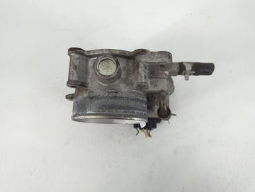 2019-2020 Kia Sorento Throttle Body P/N:35100-3L100 Fits Fits 2017 2018 2019 2020 2021 2022 OEM Used Auto Parts