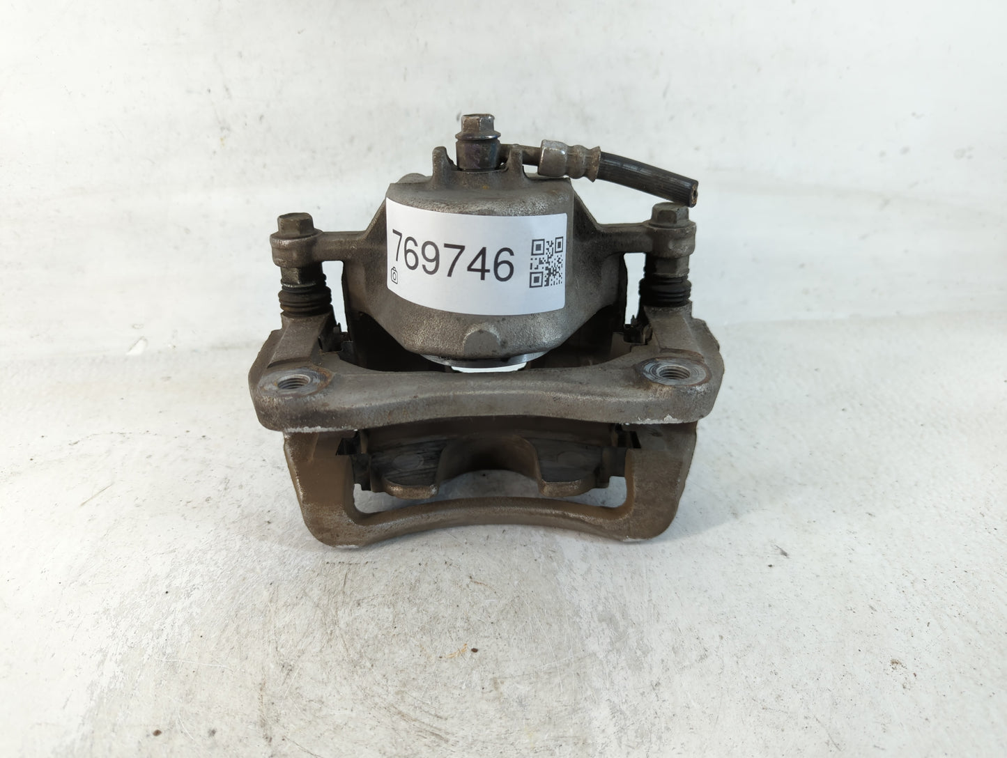 2016-2020 Kia Sorento Front Driver Left Brake Caliper - Oemusedautoparts1.com