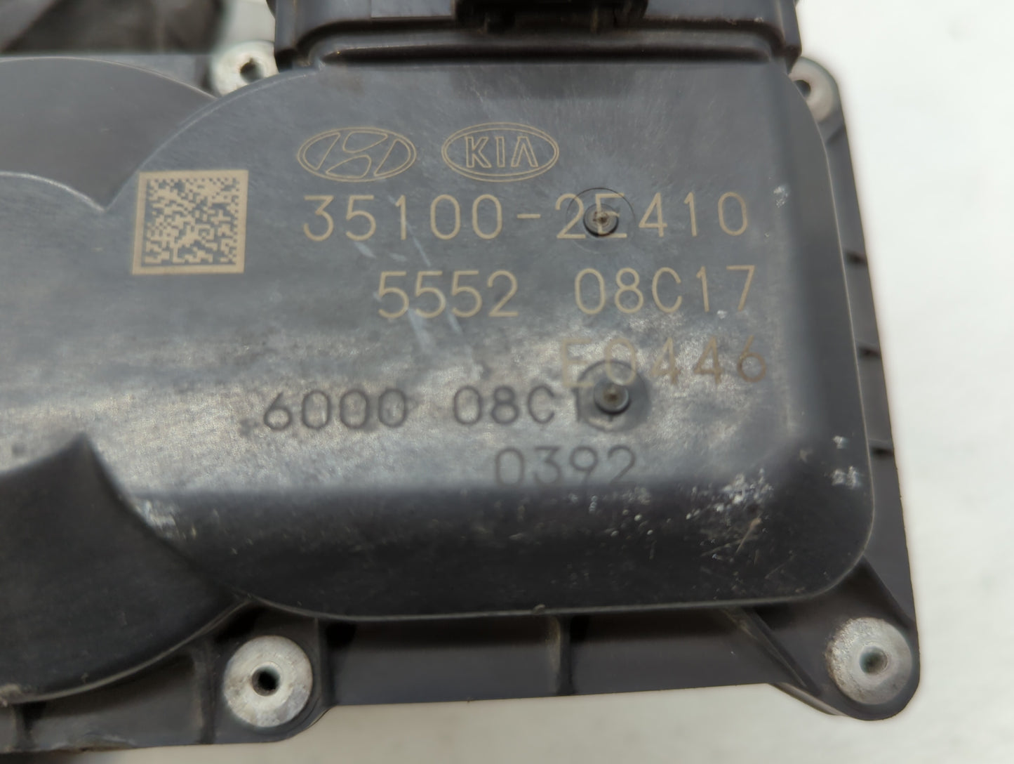 2020 Kia Soul Throttle Body P/N:35100-2E410 5552 03E30 Fits Fits 2021 OEM Used Auto Parts - Oemusedautoparts1.com