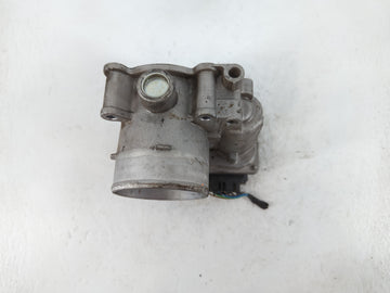 2020-2021 Kia Soul Throttle Body P/N:5552 07C05 35100-2E410 Fits Fits 2020 2021 2022 OEM Used Auto Parts