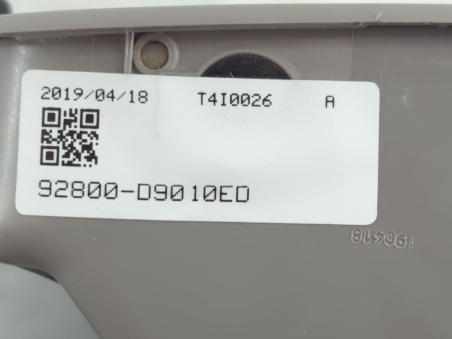 2020 Kia Sportage Overhead Roof Console - Oemusedautoparts1.com