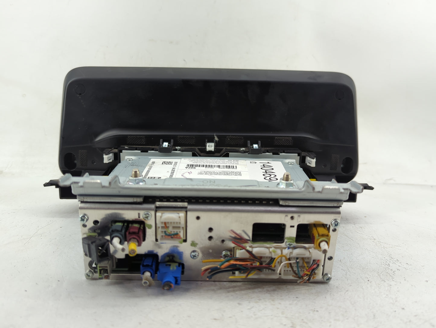 2020-2022 Kia Telluride Radio AM FM Cd Player Receiver Replacement P/N:96560-S9020CDD Fits Fits 2020 2021 2022 OEM Used Auto