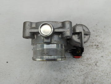 2017-2020 Lincoln Mkz Throttle Body P/N:DS7E-9F991-BB Fits Fits 2014 2015 2016 2017 2018 2019 2020 2021 2022 OEM Used Auto Parts