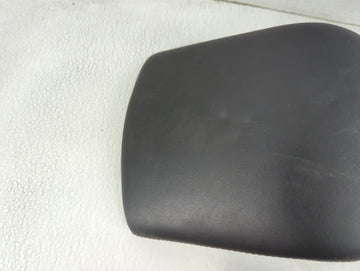 2018-2021 Mazda 6 Center Console Armrest Cover Lid P/N:K3006 GRF5-6445X Fits Fits 2018 2019 2020 2021 OEM Used Auto Parts
