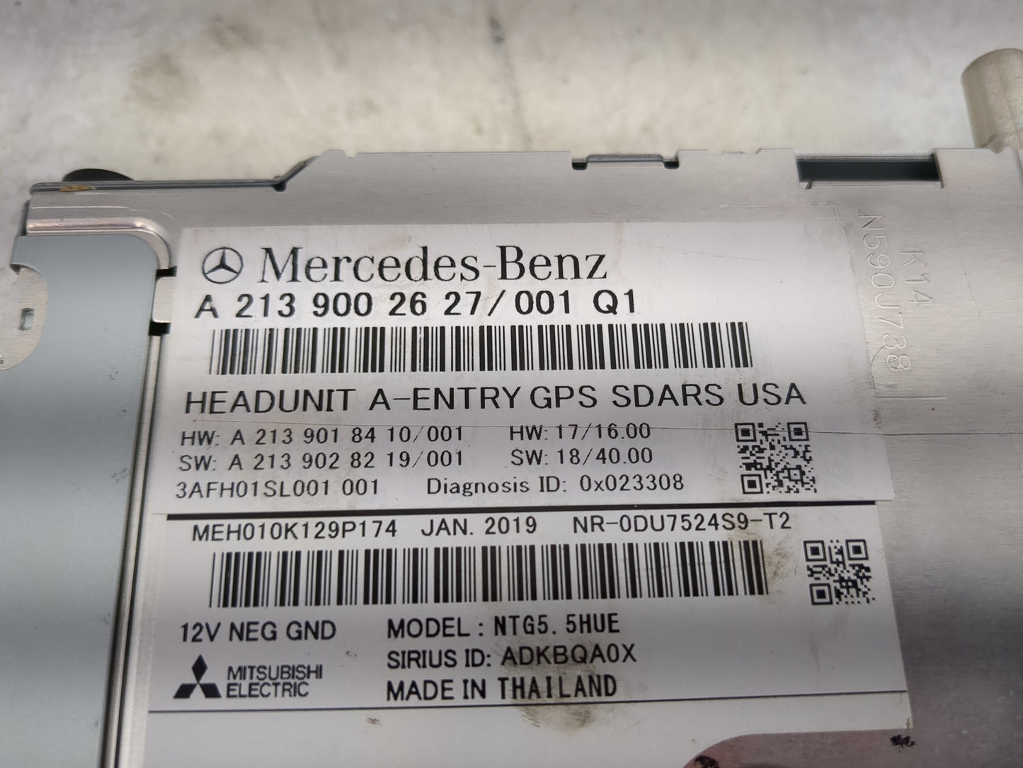 2020 Mercedes-Benz C-Class Radio AM FM Cd Player Receiver Replacement P/N:A2139002627 A2139018410, A2139028219 Fits Fits 201