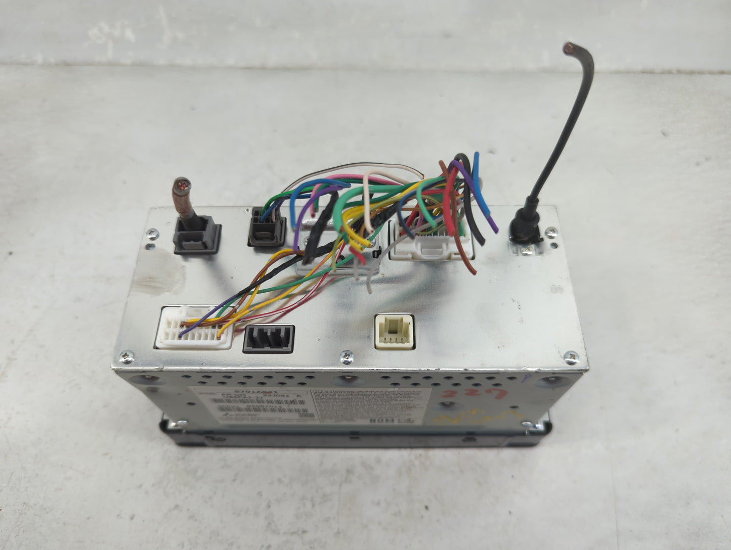 2020 Mitsubishi Outlander Radio AM FM Cd Player Receiver Replacement P/N:8701A821 AR-0M, U8SCAJ-2T Fits Fits 2018 OEM Used A