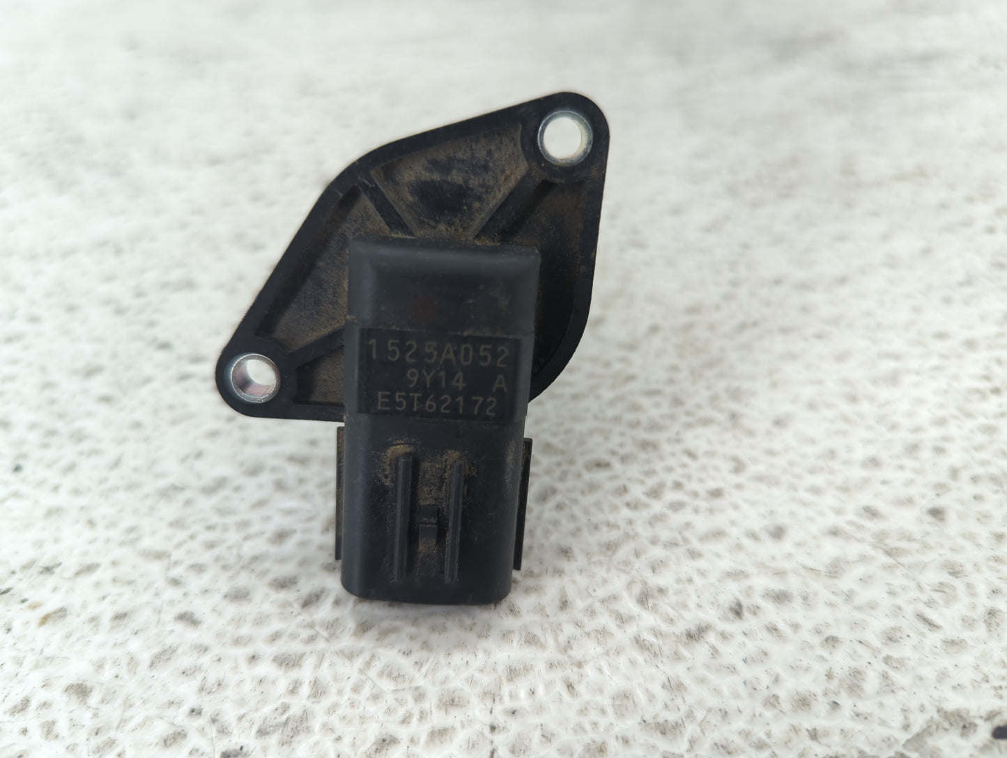 2014-2016 Mitsubishi Outlander Mass Air Flow Meter Maf 1489874 - Oemusedautoparts1.com