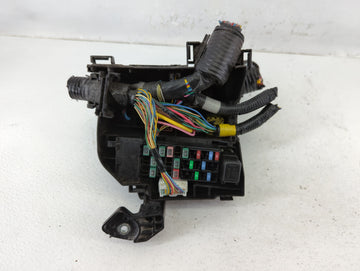2019-2022 Nissan Altima Fusebox Fuse Box Panel Relay Module P/N:5392 YA2 6CA0A Fits Fits 2019 2020 2021 2022 OEM Used Auto Parts