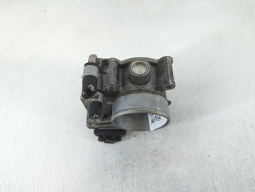 2019-2020 Nissan Altima Throttle Body P/N:4TA60-01 B Fits Fits 2019 2020 OEM Used Auto Parts