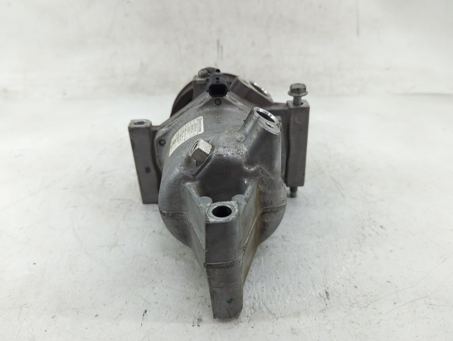2018-2019 Nissan Kicks Air Conditioning A/c Ac Compressor Oem - Oemusedautoparts1.com