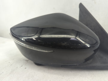 2020-2021 Nissan Kicks Passenger Side View Mirror - Right Door Mirror OEM Used