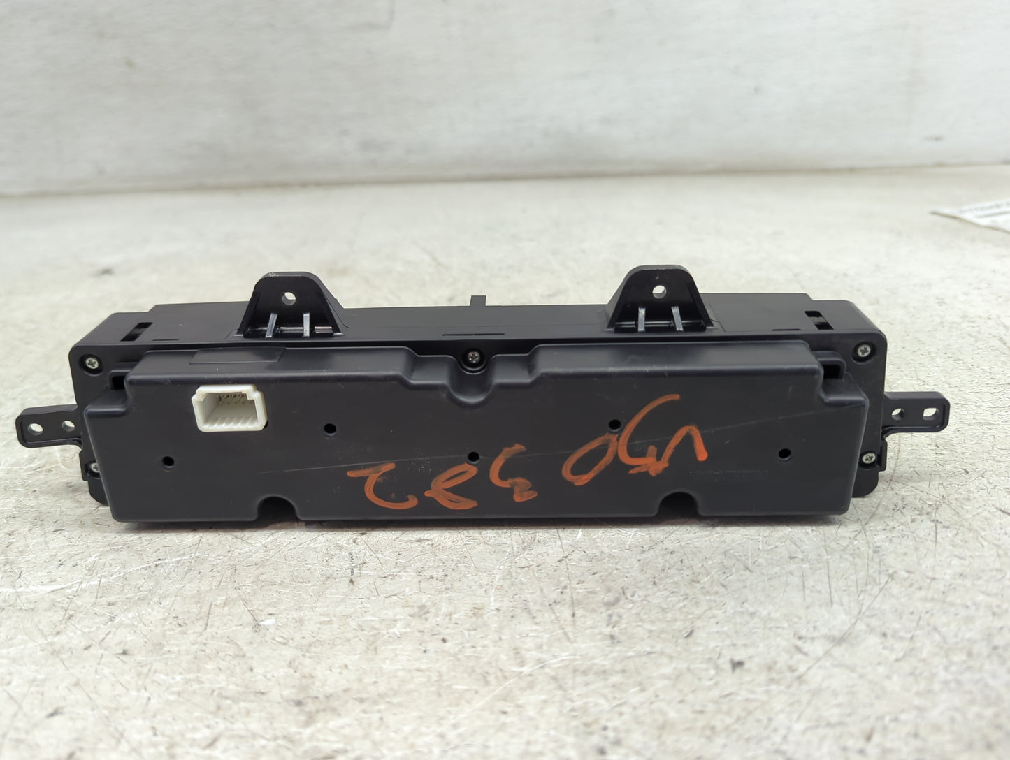 2016-2021 Nissan Maxima Climate Control Module Temperature AC/Heater Replacement P/N:27500 4R A0A E1062271 Fits OEM Used Aut