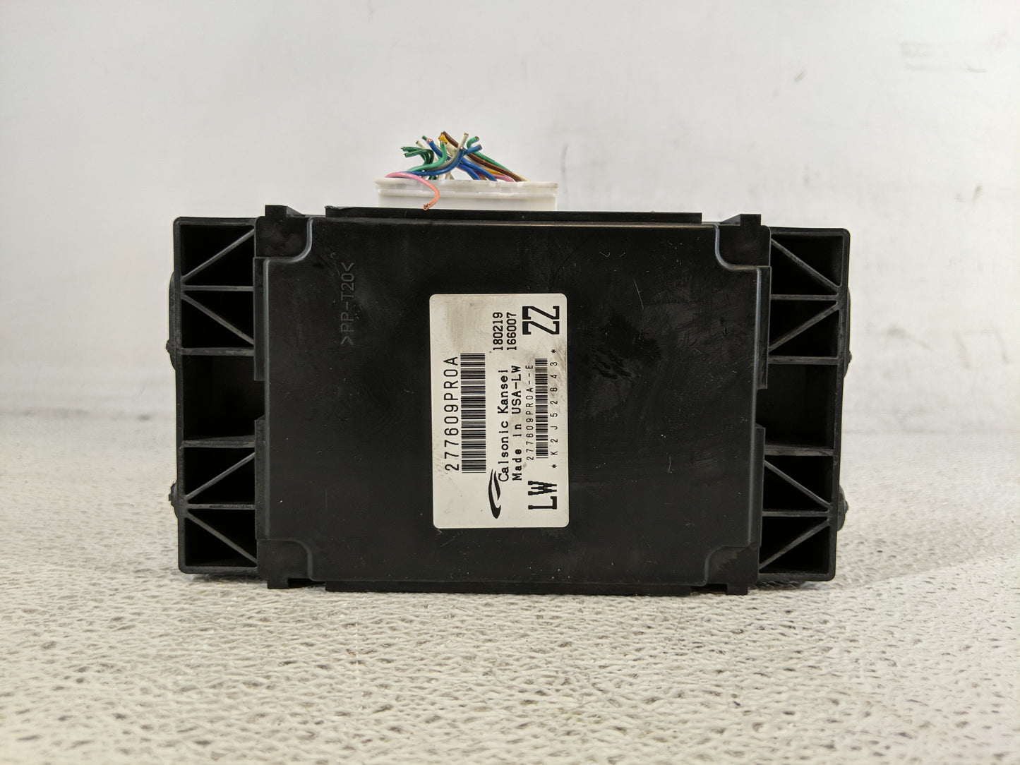 2019-2020 Nissan Pathfinder Chassis Control Module Ccm Bcm Body Control - Oemusedautoparts1.com