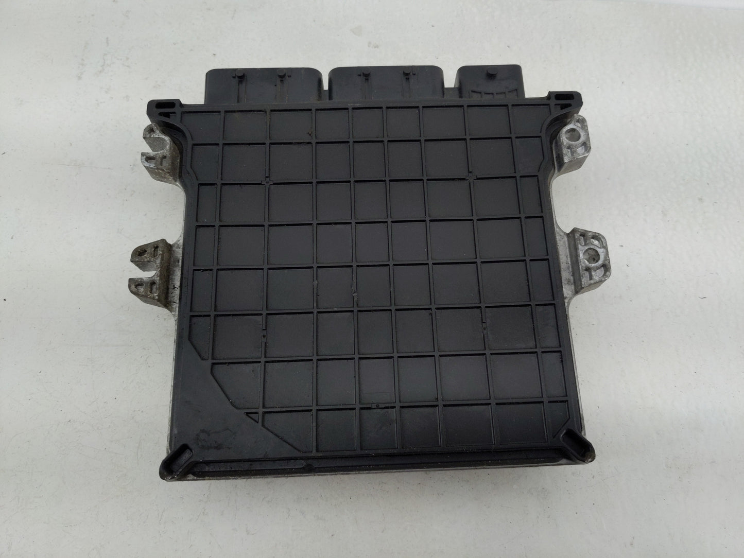 2020 Nissan Pathfinder PCM Engine Control Computer ECU ECM PCU OEM P/N:NEC046-669 Fits OEM Used Auto Parts - Oemusedautopart