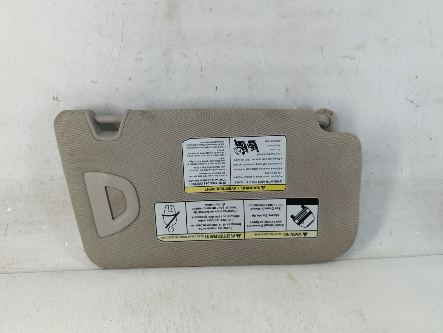 2018-2020 Nissan Rogue Sun Visor Shade Replacement Passenger Right Mirror Fits Fits 2018 2019 2020 OEM Used Auto Parts - Oem