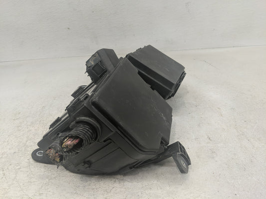 2017-2020 Nissan Rogue Fusebox Fuse Box Panel Relay Module Fits Fits 2017 2018 2019 2020 OEM Used Auto Parts