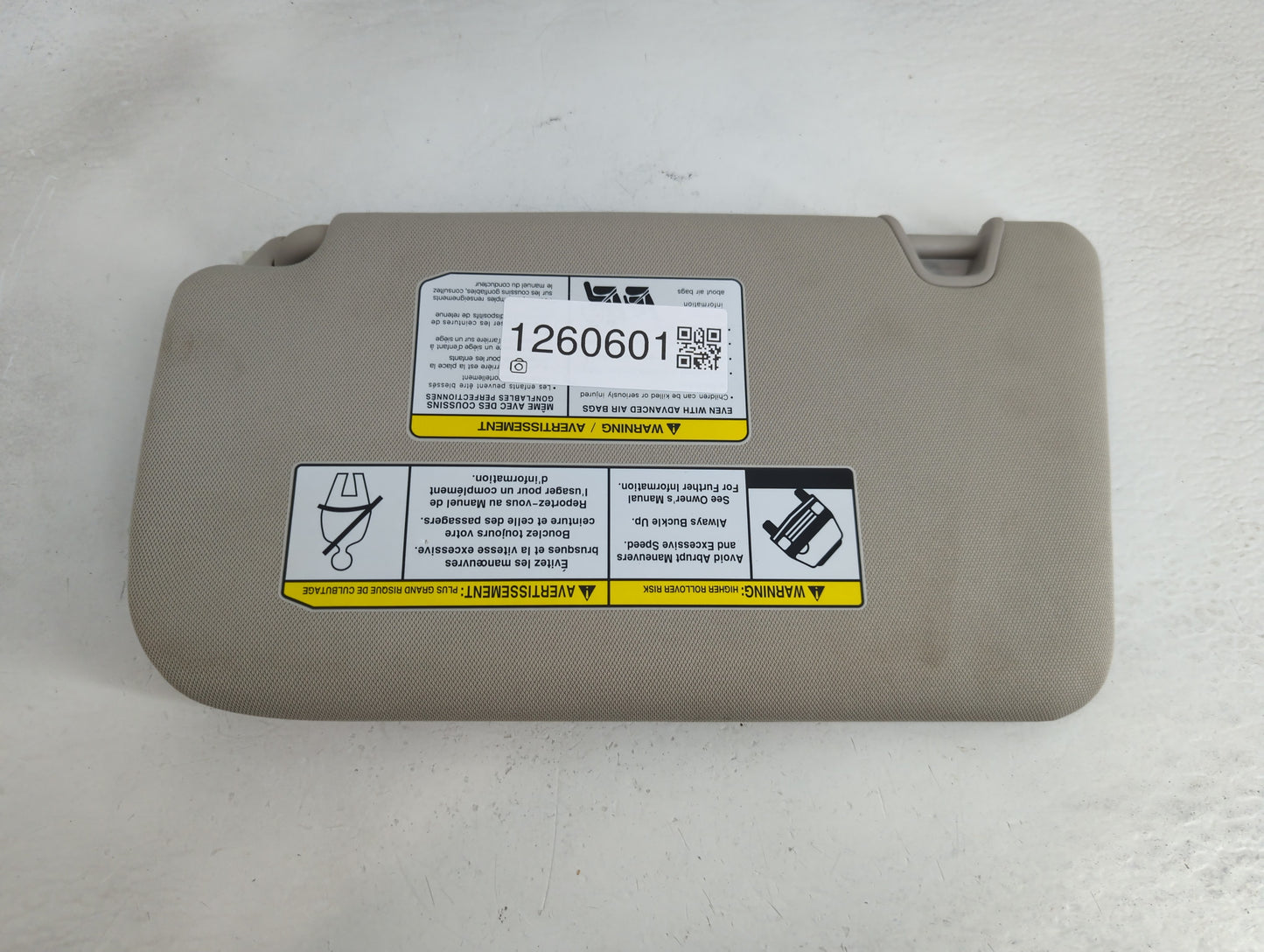 2018-2020 Nissan Rogue Sun Visor Shade Replacement Passenger Right Mirror Fits Fits 2018 2019 2020 OEM Used Auto Parts - Oem