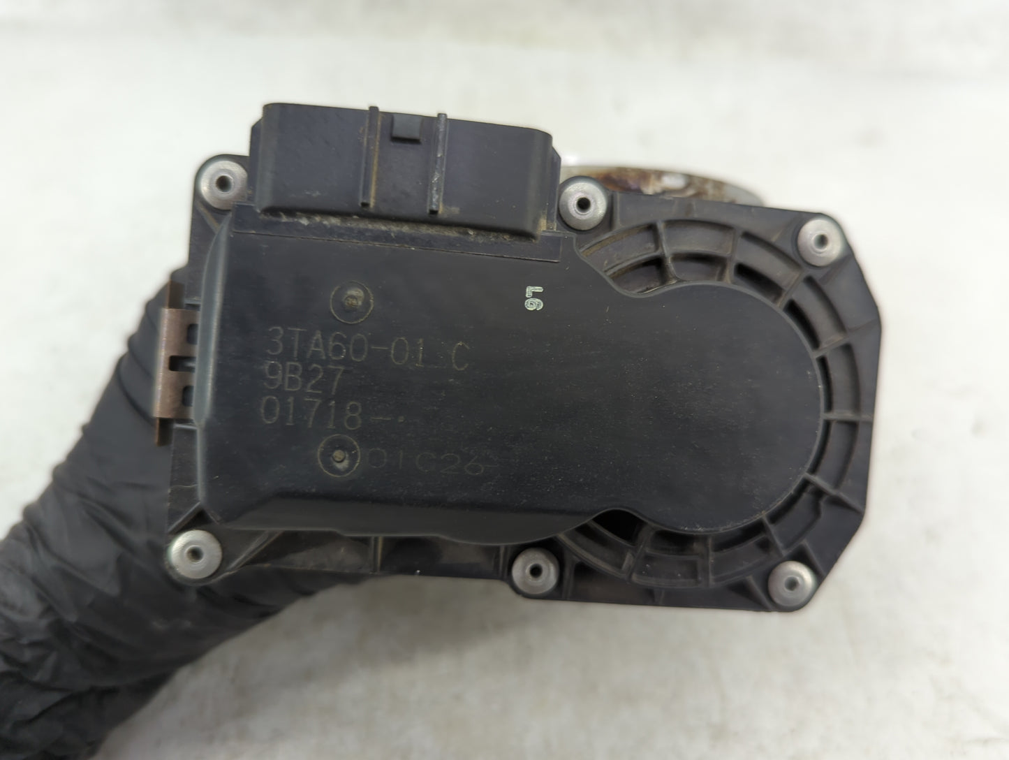 2014-2020 Nissan Rogue Throttle Body P/N:3TA60-01 Fits Fits 2013 2014 2015 2016 2017 2018 2019 2020 OEM Used Auto Parts - Oe