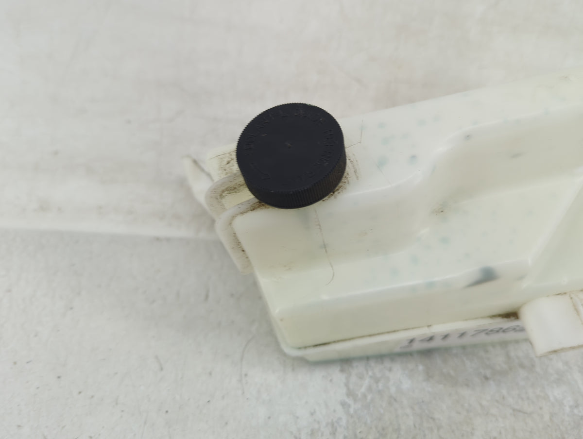 2017-2020 Nissan Rogue Radiator Coolant Overflow Expansion Tank Bottle - Oemusedautoparts1.com