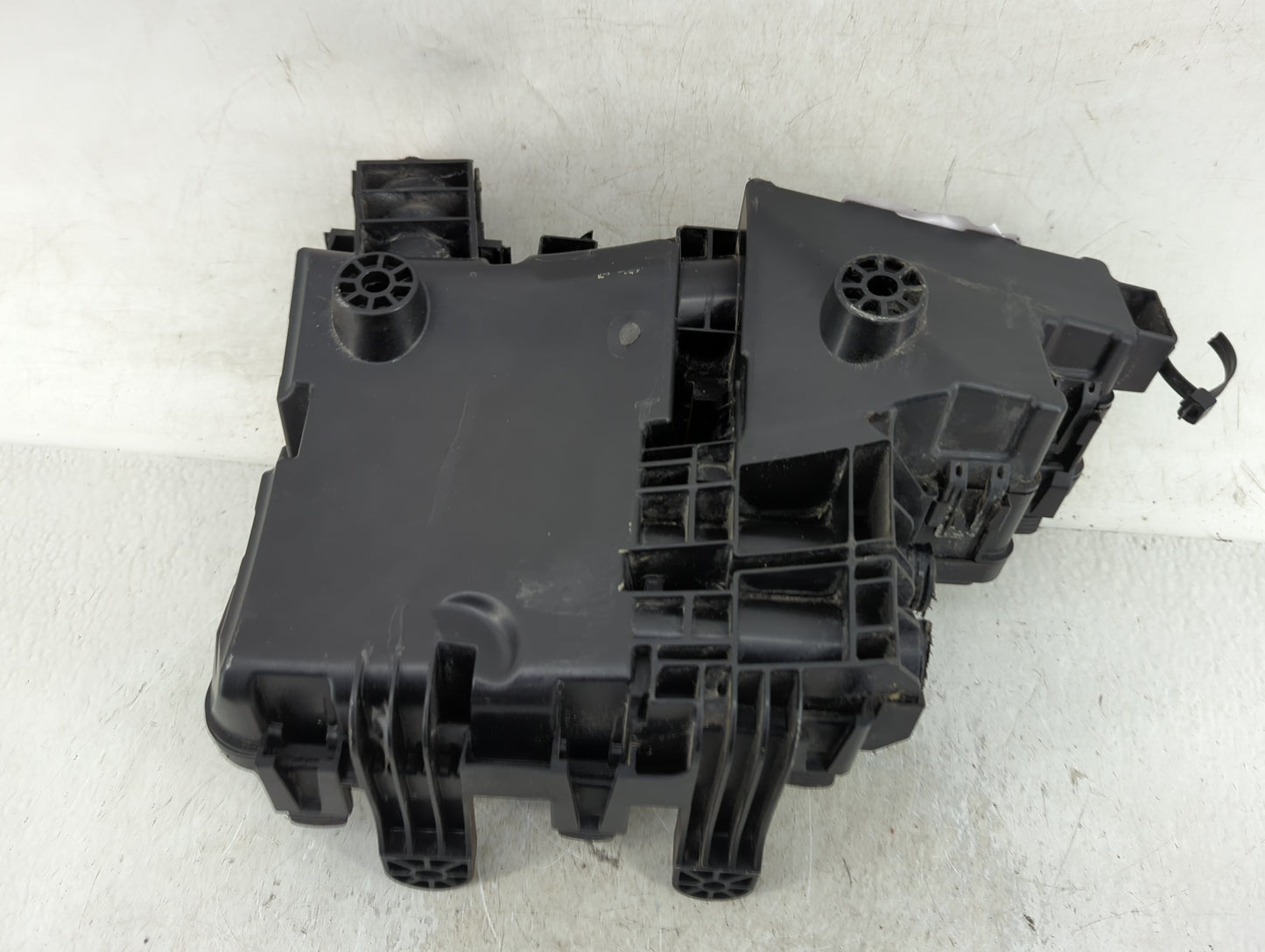 2017-2020 Nissan Rogue Fusebox Fuse Box Panel Relay Module Fits Fits 2017 2018 2019 2020 OEM Used Auto Parts - Oemusedautopa