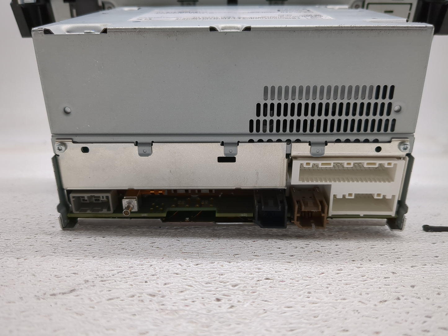 2018-2022 Nissan Rogue Radio AM FM Cd Player Receiver Replacement P/N:2591A8FM0C Fits Fits 2018 2019 2020 2021 2022 OEM Used