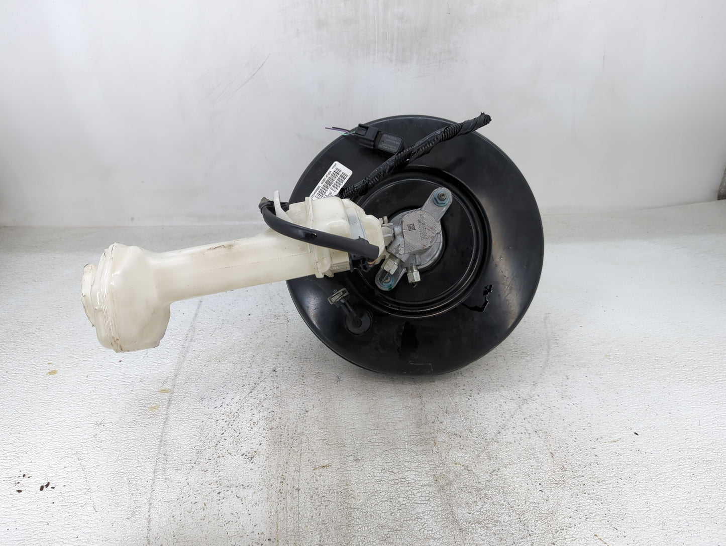 2014-2020 Nissan Rogue Power Brake Booster Oem - Oemusedautoparts1.com