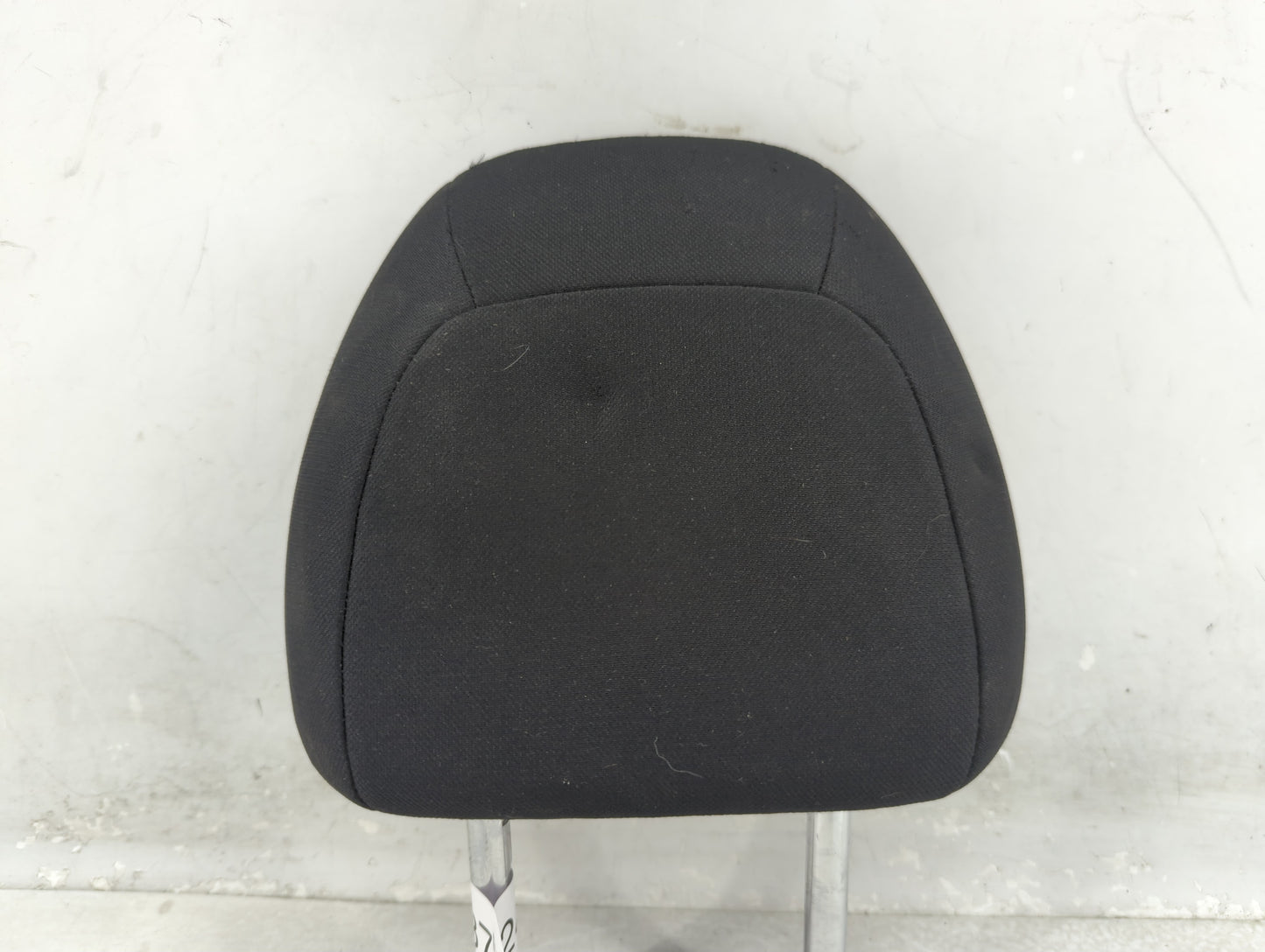 2020 Nissan Rogue Sport Headrest Head Rest Front Driver Passenger Seat - Oemusedautoparts1.com