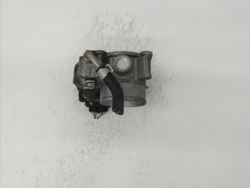 2018-2019 Nissan Rogue Sport Throttle Body P/N:4BA60-01 4BA60-01 F Fits Fits 2018 2019 OEM Used Auto Parts