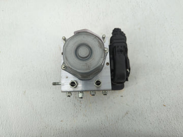 2019-2021 Nissan Rogue Sport Anti-Lock Brake ABS Pump Module Actuator OEM P/N:47660-6MM0A Fits Fits 2019 2020 2021 OEM Used Auto Parts