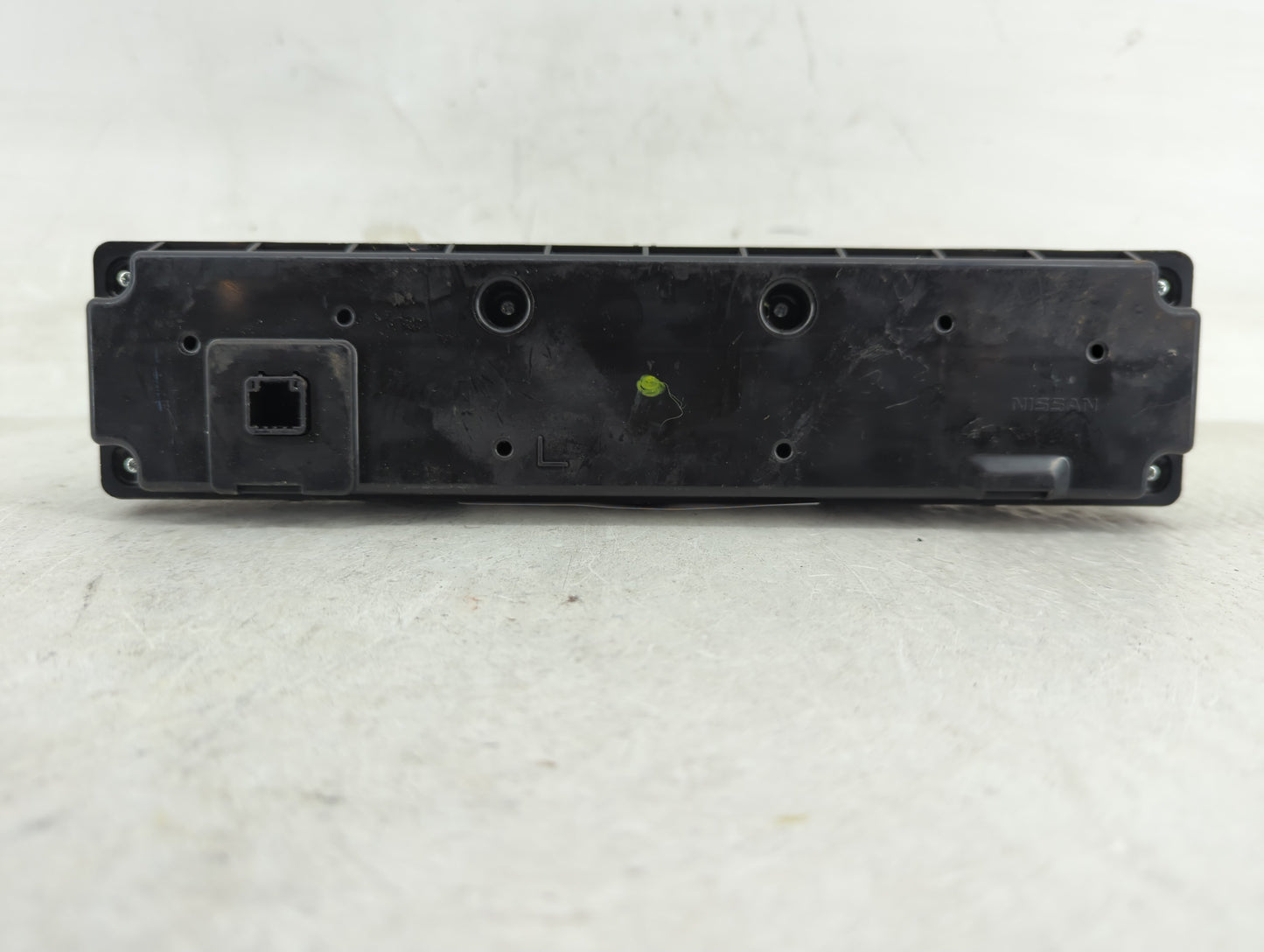 2020-2022 Nissan Sentra Climate Control Module Temperature AC/Heater Replacement P/N:27500-6LB4A Fits Fits 2020 2021 2022 OE