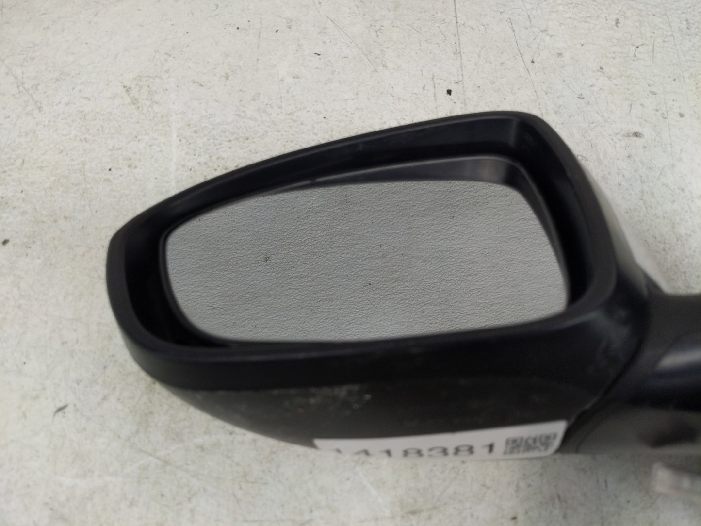 2020-2022 Nissan Sentra Driver Side View Mirror - Left Door Mirror OEM Used - Oemusedautoparts1.com