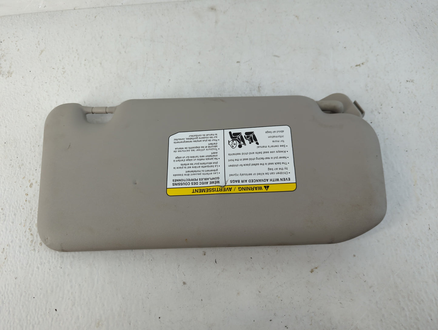 2020-2022 Nissan Sentra Sun Visor Shade Replacement Driver Left Mirror Fits Fits 2020 2021 2022 OEM Used Auto Parts - Oemuse