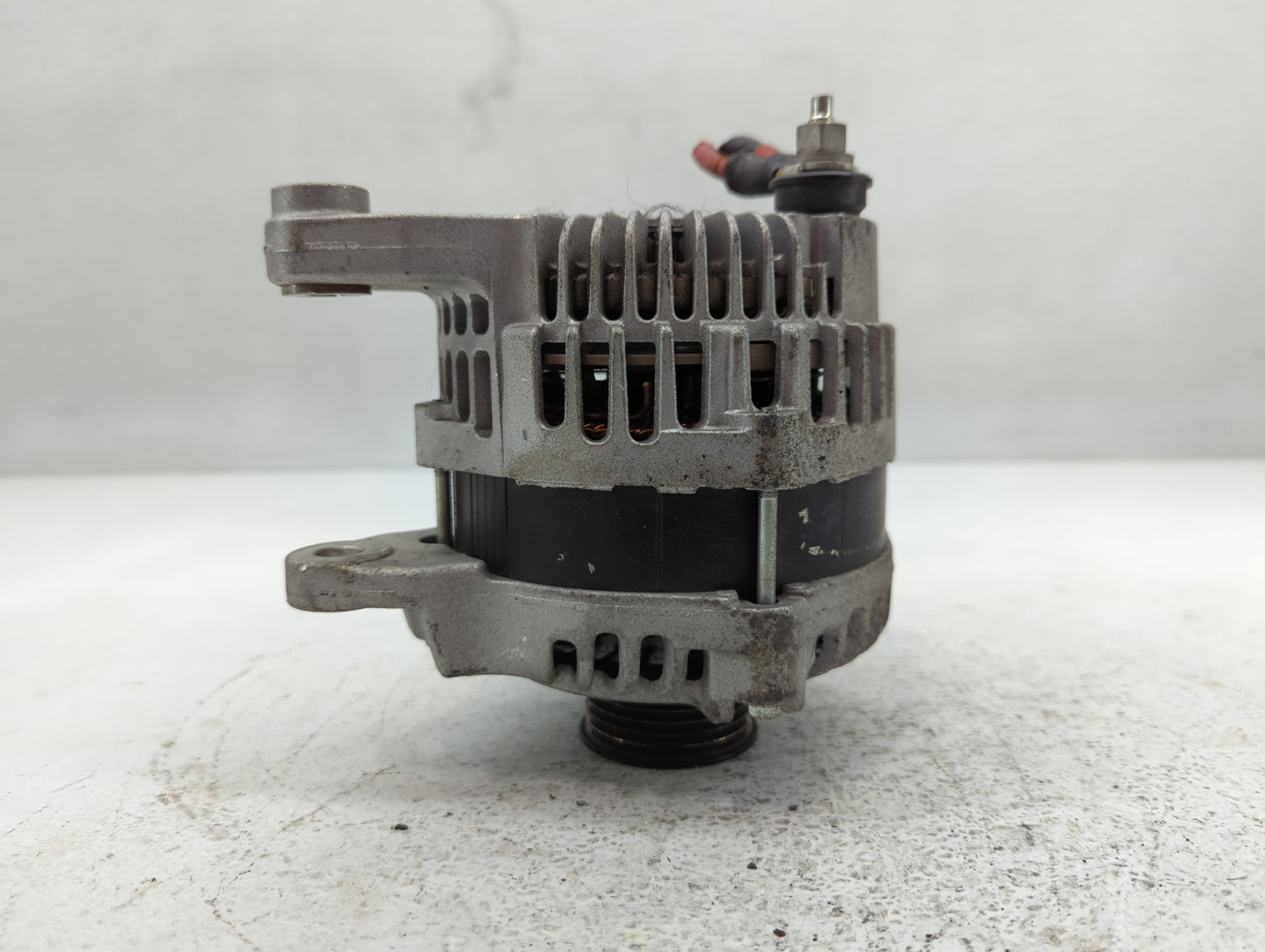 2020 Ram 1500 Classic Alternator Replacement Generator Charging Assembly Engine OEM P/N:5602976 Fits OEM Used Auto Parts - O