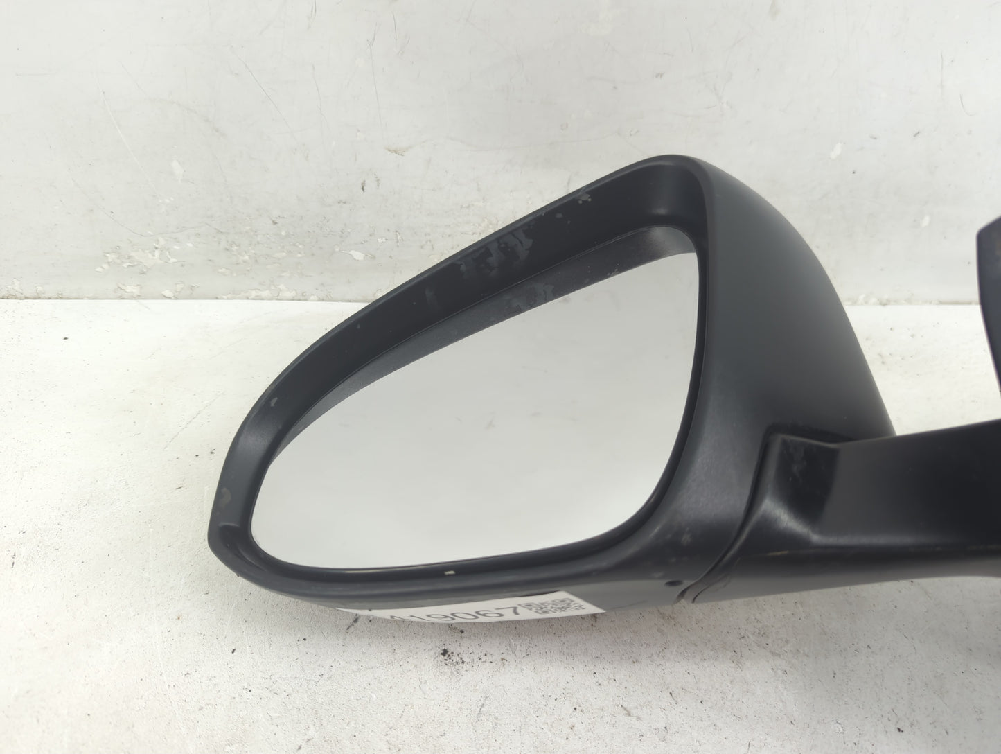 2018-2022 Toyota C-Hr Driver Side View Mirror - Left Door Mirror OEM Used - Oemusedautoparts1.com
